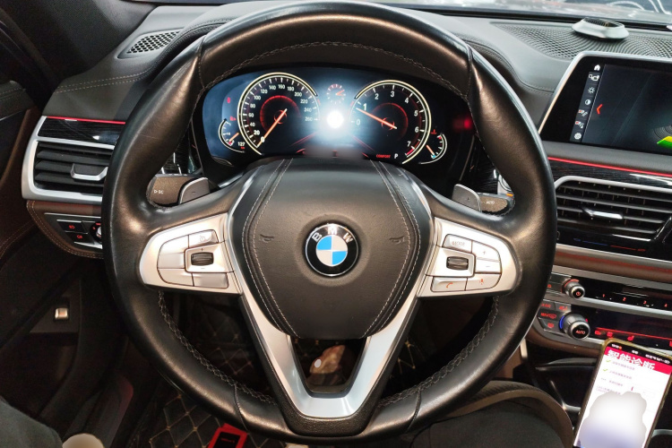 宝马7系 2018款 730Li 领先型 M运动套装局部细节13