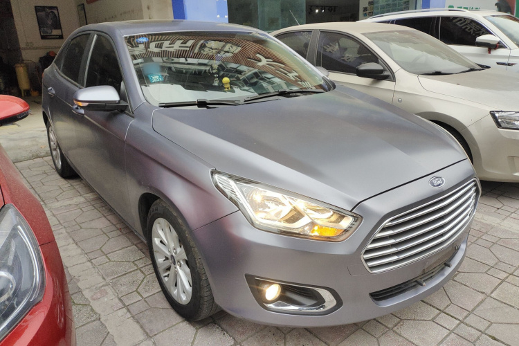 福特 福睿斯 2015款 1.5L 手动时尚型车身外观6002