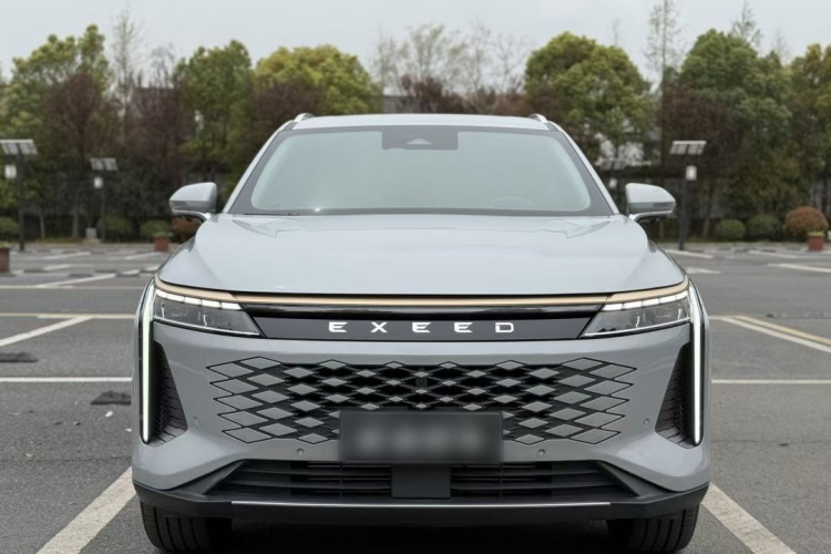 星途瑶光 2023款 400T 四驱奢享版车身外观6005