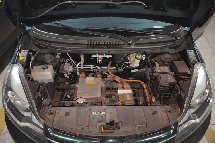 长安欧尚 奔奔E-Star 2021款 国民版 心悦版（快充版）磷酸铁锂（31.18kWh）局部细节24