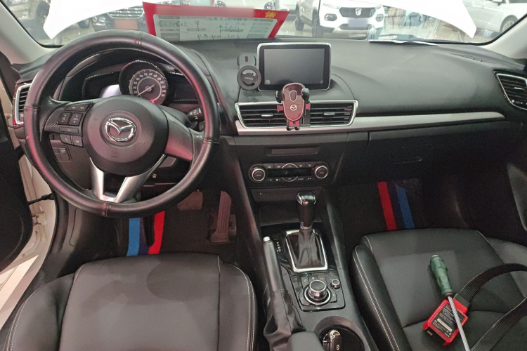 马自达3 昂克赛拉 2014款 三厢 1.5L 自动豪华型中控内饰7002