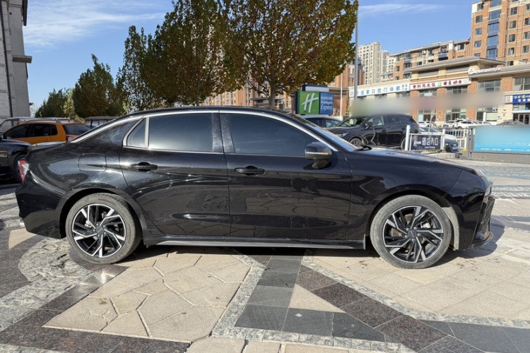 领克03 2023款 1.5TD DCT劲Plus车身外观6003