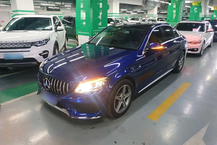 奔驰C级 2018款 C 180 L 时尚型运动版车身外观1