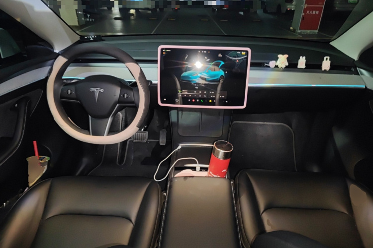 特斯拉 Model Y 2024款 后轮驱动版中控内饰12