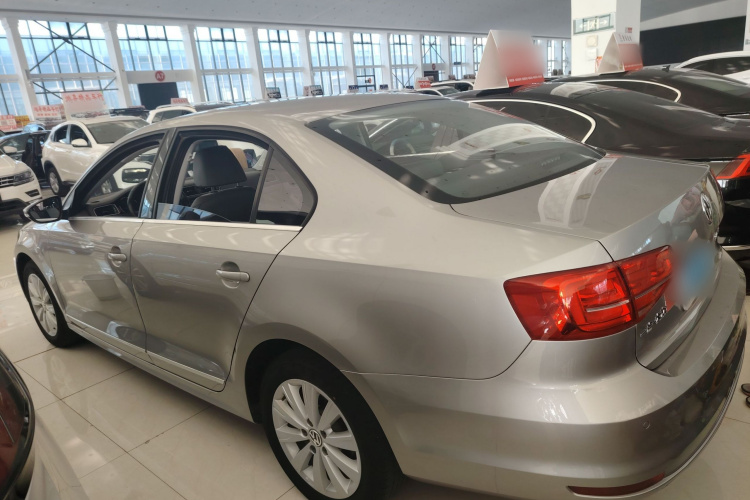 大众 速腾 2015款 1.6L 自动舒适型车身外观6002