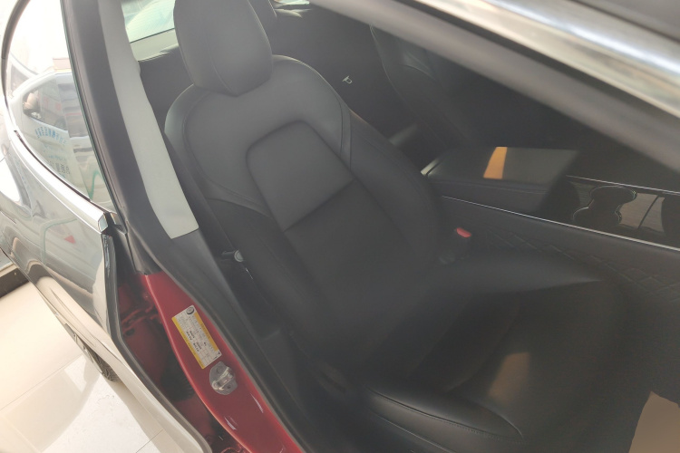 特斯拉 Model 3 2019款 标准续航后驱升级版局部细节41