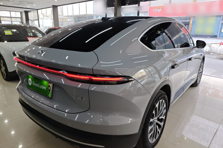 蔚来EC6 2024款 75kWh车身外观7