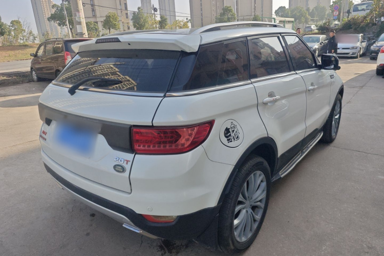 陆风X7 2015款 2.0T 全景尊贵版车身外观7