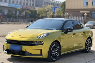 领克03 2022款 03+ 2.0TD 自动驭风版