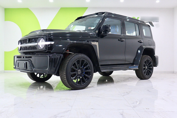 超境汽车 共创坦克300 2023款 2.0T 赛博骑士车身外观1