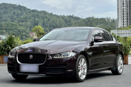 捷豹XEL 2018款 2.0T 200PS 尊享版