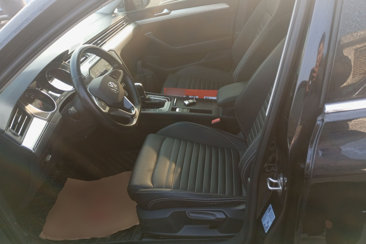 大众 迈腾 2020款 280TSI DSG 舒适型中控内饰19