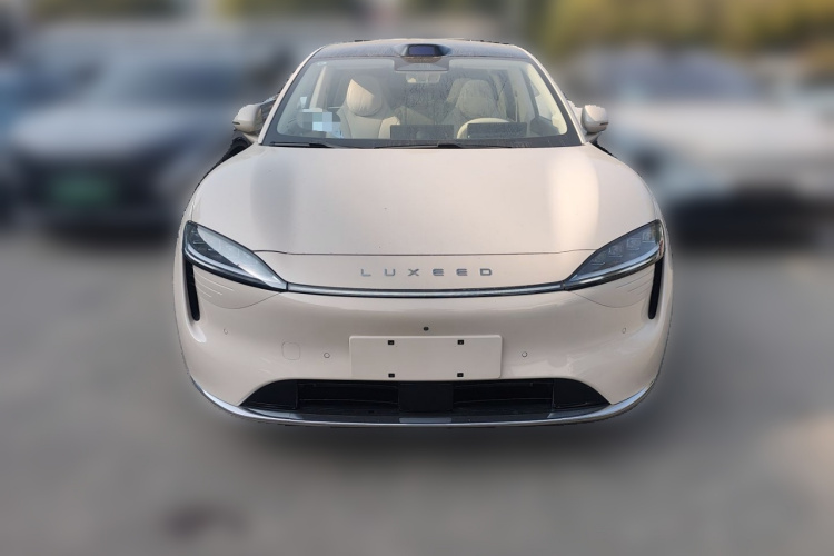 鸿蒙智行 智界R7 2025款 增程 251km Max车身外观6001