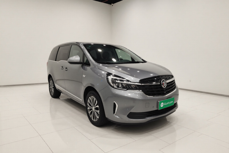 别克GL8 2021款 陆上公务舱 652T 尊贵型车身外观3