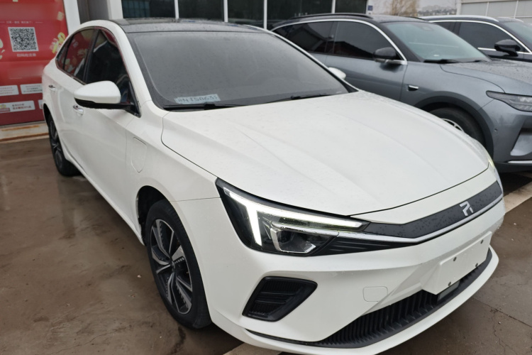 飞凡汽车 飞凡ER6 2021款 新动版 620km 智行版车身外观3