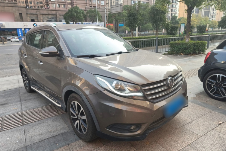 东风风光 风光580 2017款 1.5T CVT豪华型车身外观3