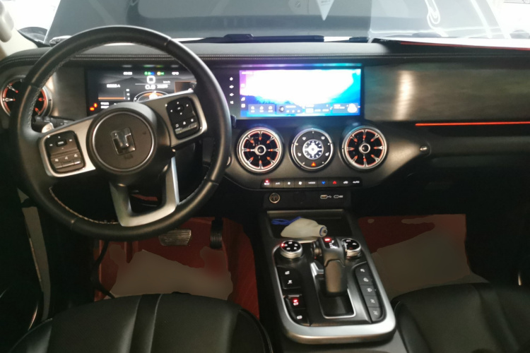 坦克300 2024款 2.0T 征服者中控内饰12