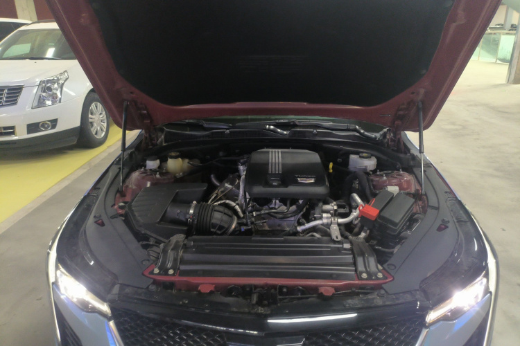 凯迪拉克CT4 2021款 28T 风尚型局部细节24