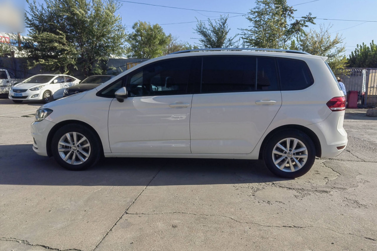 大众 2018款 途安L 280TSI DSG舒适版 7座 国V车身外观6005