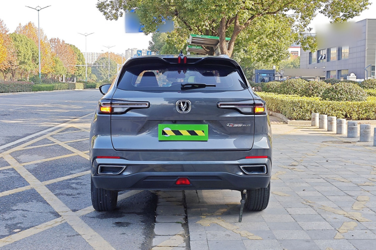 长安CS55PLUS 2022款 第二代 1.5T DCT尊贵型车身外观6006