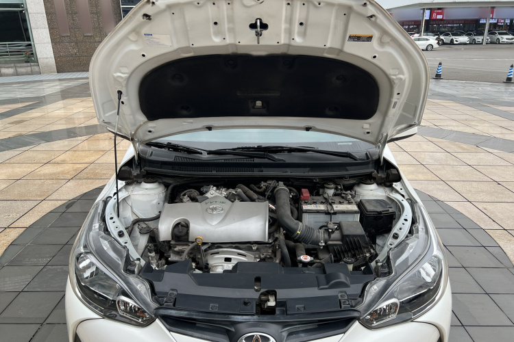 丰田 YARiS L 致享 2020款 1.5L CVT领先版机舱底盘24