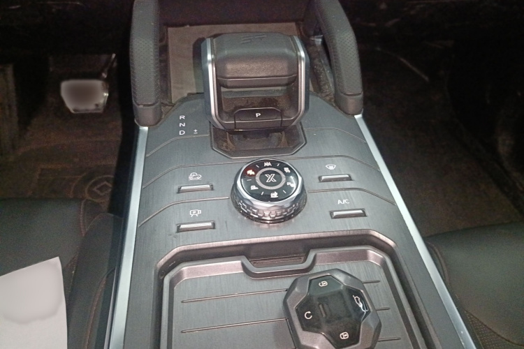 捷途旅行者 2024款 2.0T 四驱悦野PRO局部细节18