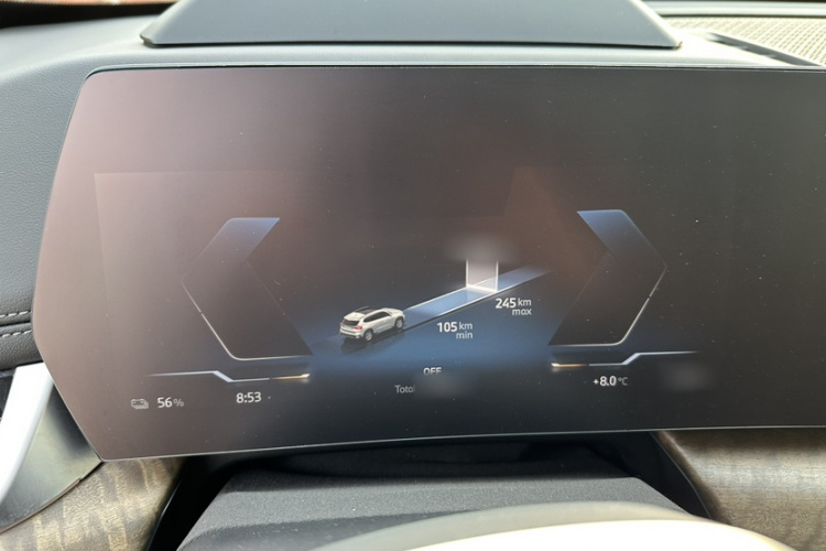 宝马iX1 2023款 xDrive30L X设计套装局部细节14