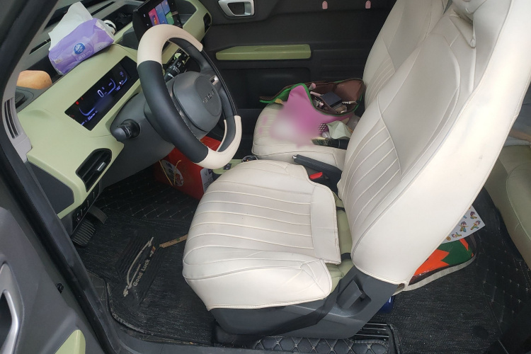 吉利银河 2023款 熊猫mini 新春版宝藏熊局部细节19