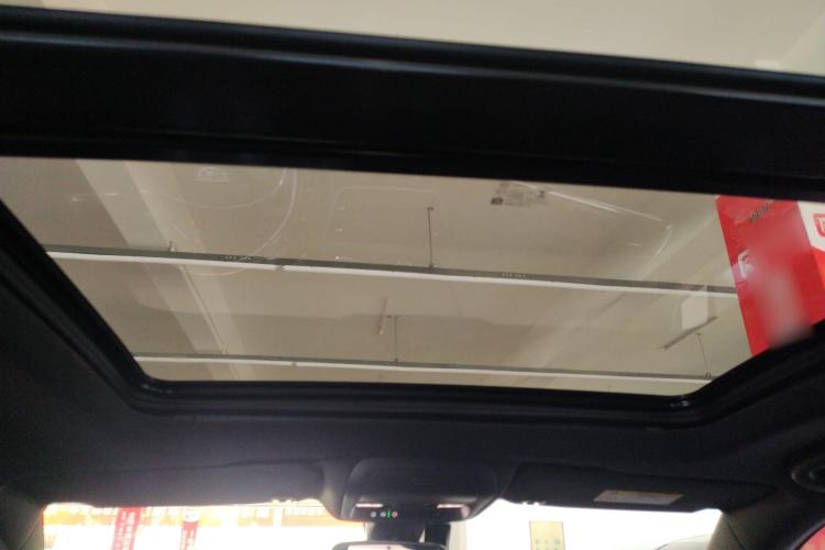 凯迪拉克XT5 2021款 28T 豪华型中控内饰22