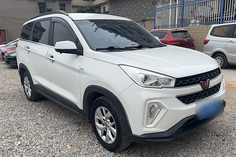 五菱汽车 五菱宏光S3 2018款 1.5T 手动舒适型 国V车身外观6002