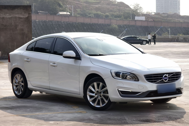 沃尔沃S60 2017款 S60L T4 智远版车身外观6005