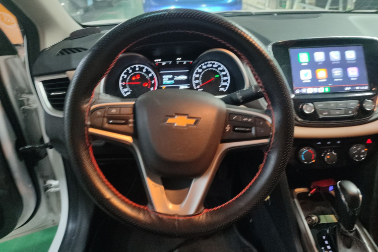 雪佛兰 科鲁泽 2022款 320 自动悦享天窗版局部细节13