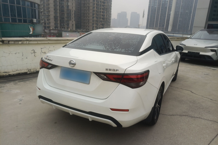 日产 轩逸 2022款 1.6L XL CVT悦享版车身外观7