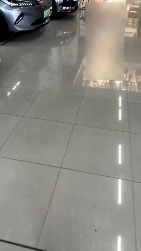 本田 艾力绅 2022款 2.0L e:HEV 经典版讲解2