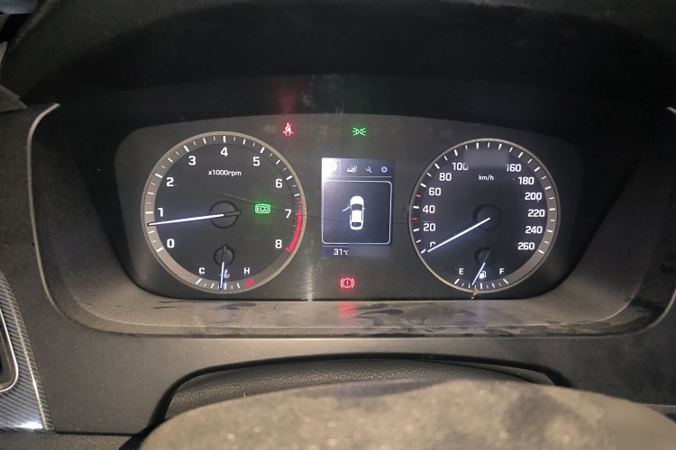 现代 索纳塔 2015款 1.6T GLS智能型局部细节14