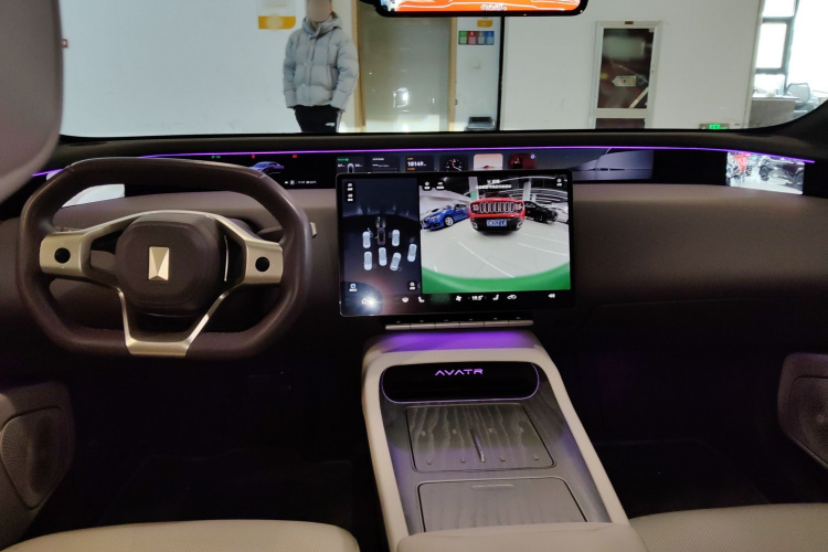 阿维塔12 2023款 700 三激光后驱奢享版中控内饰7002