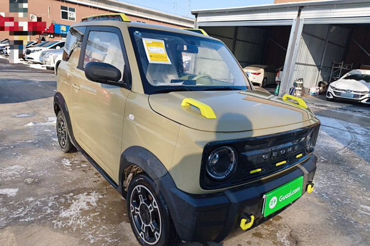 吉利银河 2025款 210km 熊猫骑士车身外观3