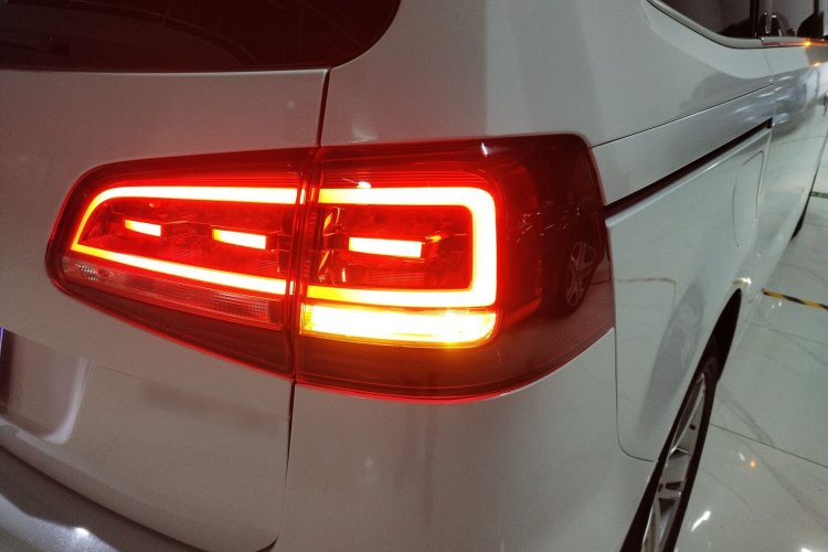 大众 夏朗 2018款 改款 380TSI 舒享型 7座车身外观9