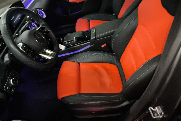 奔驰A级AMG 2024款 AMG A 35 L 4MATIC局部细节19