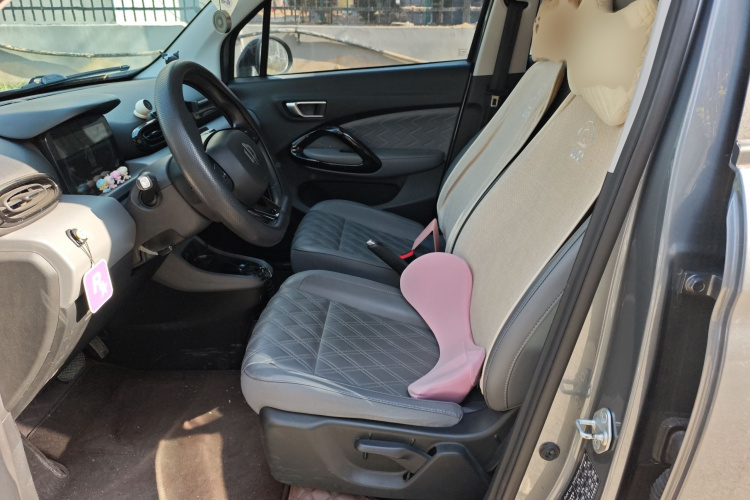 零跑汽车 零跑T03 2021款 400舒享版局部细节19