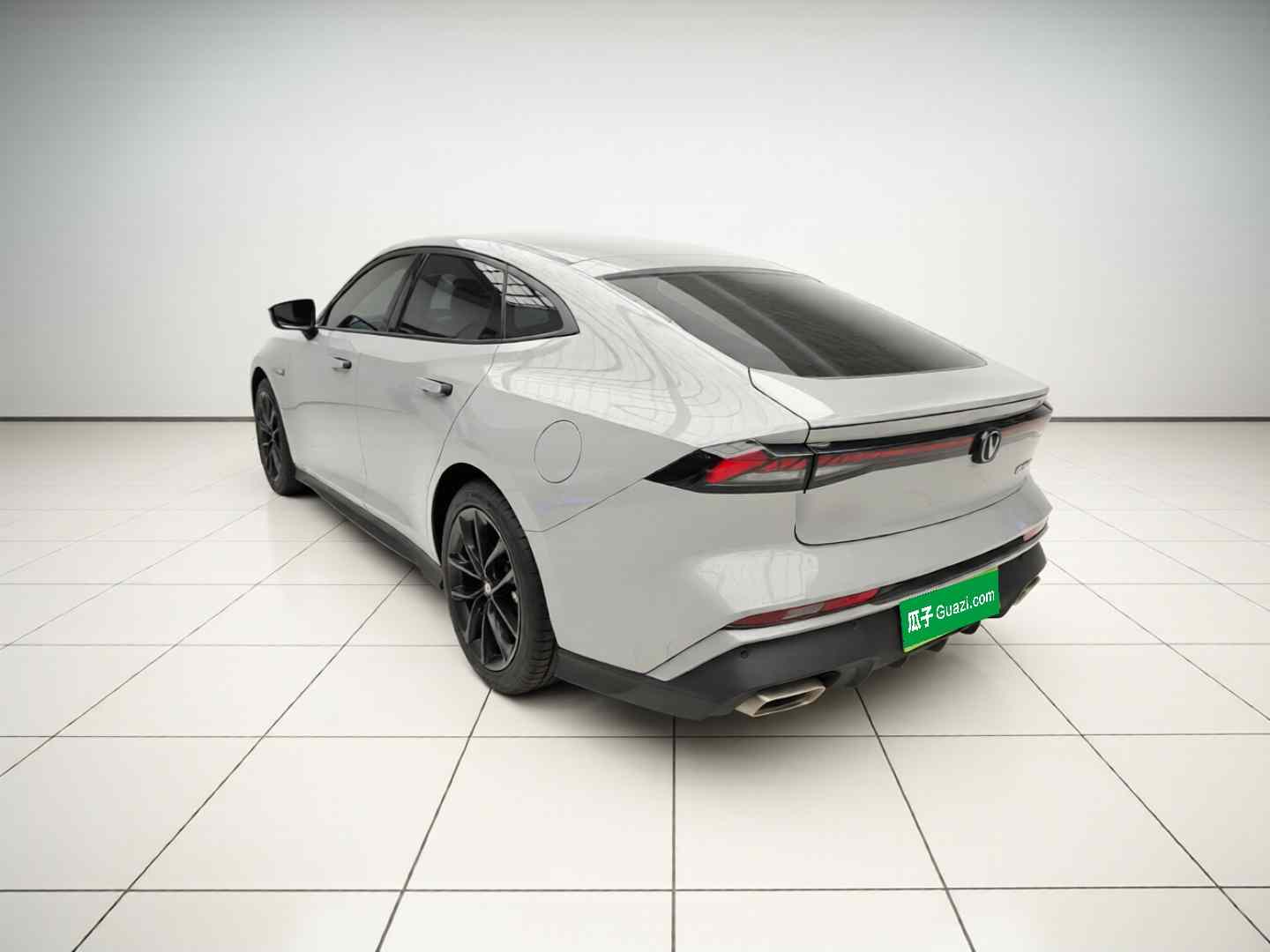 长安UNI-V 2024款 1.5T 尊贵型(3)