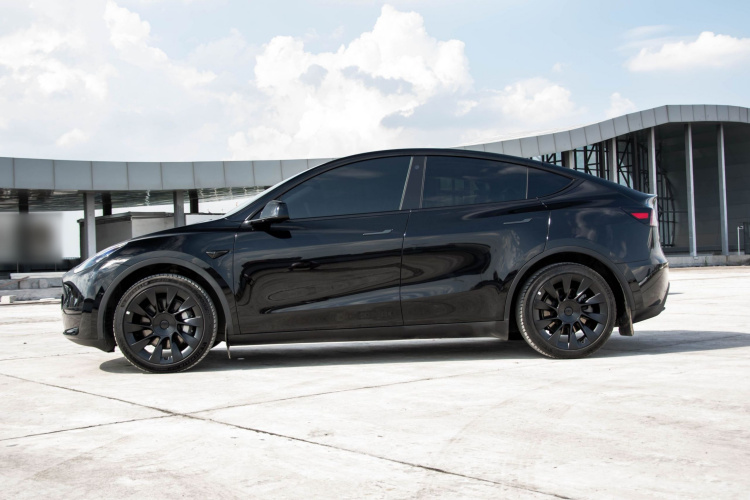 特斯拉 Model Y 2022款 后轮驱动版车身外观6001