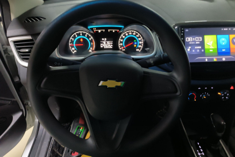 雪佛兰 科沃兹 2019款 320 自动欣享天窗版局部细节13