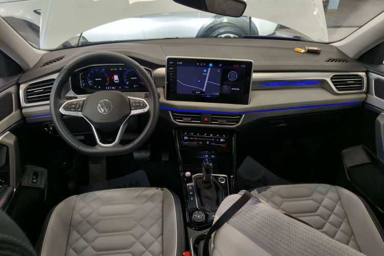 大众 探岳 2023款 改款 380TSI 四驱R-Line高能版中控内饰7002