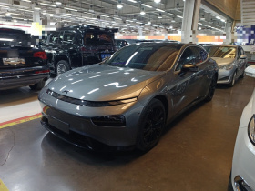 小鹏P7 2020款 562E性能版