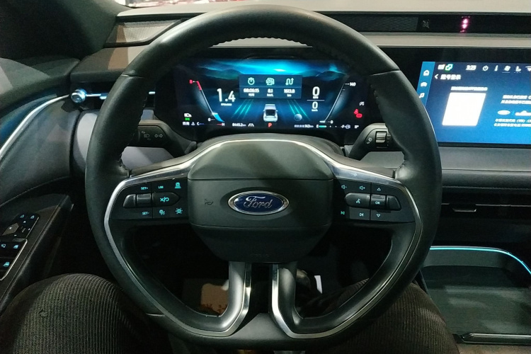 福特 蒙迪欧 2025款 2.0T EcoBoost 至尊型中控内饰13