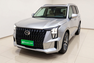 广汽传祺 传祺GS8 2022款 双擎系列 2.0TM 两驱尊贵版 （七座）