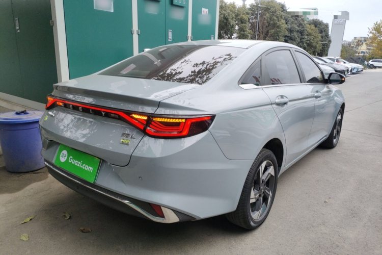 吉利汽车 帝豪L HiP 2022款 1.5TD-DHT Pro 100KM Super 迅车身外观7