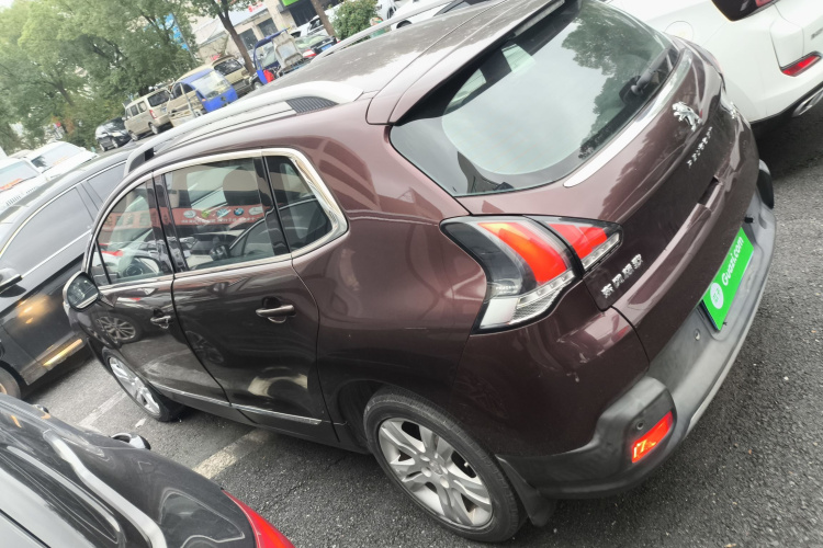 标致3008 2016款 2.0L 自动经典版车身外观4