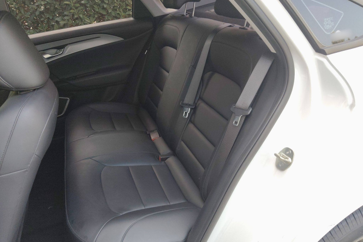 吉利几何A 2024款 410KM 出行版中控内饰21